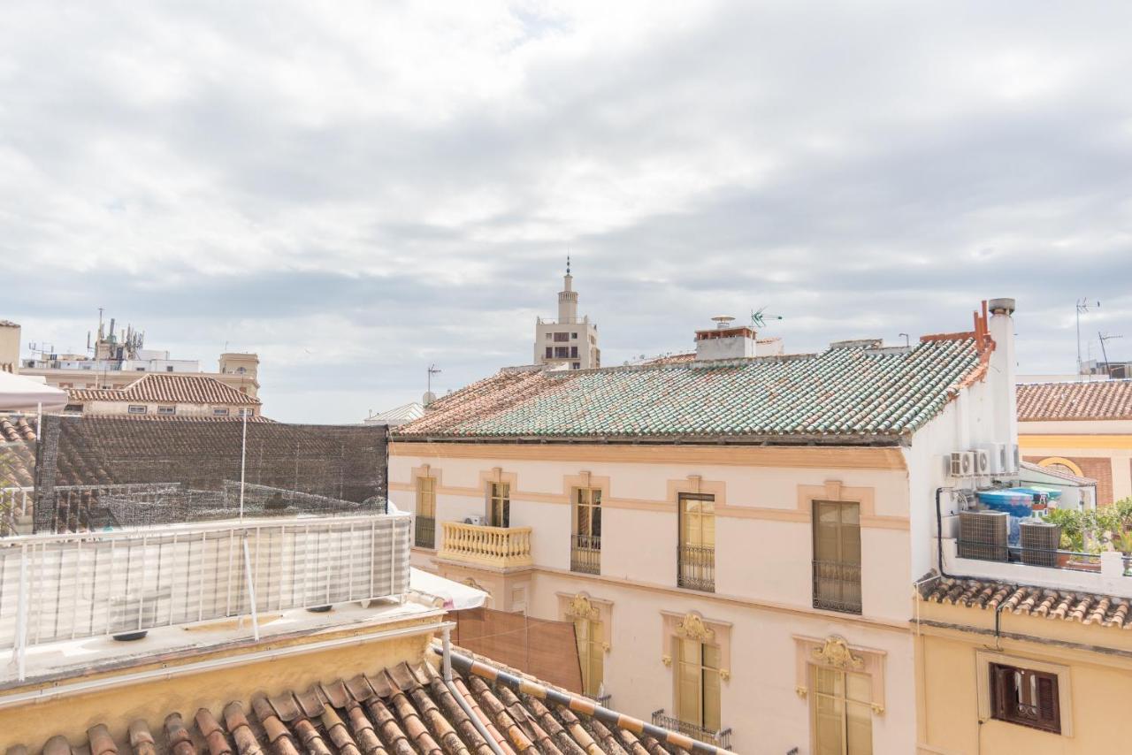 Urbe10 Angel Ganivet 2 Bedrooms Apartment Malaga Bagian luar foto